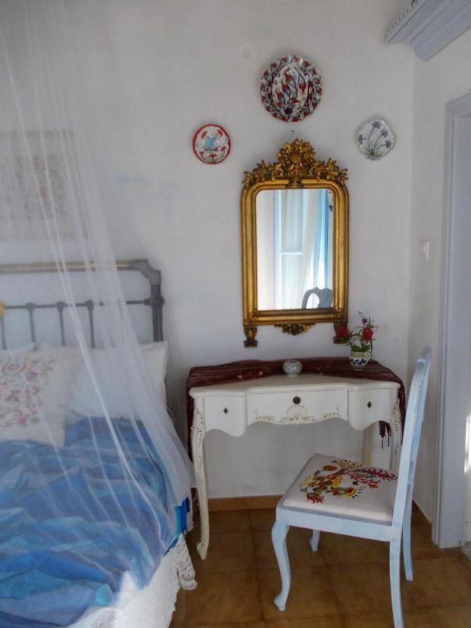 Nyfes Traditional Boutique Vagelio Скирос Екстериор снимка